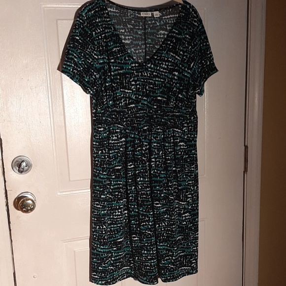 Cato Dresses & Skirts - 🚨 3/$15 Cato Flattering comfort dress